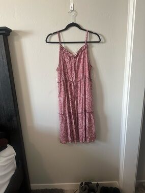 Ces Femme Rose Paisley Tiered Spaghetti-Strap Midi Dress
